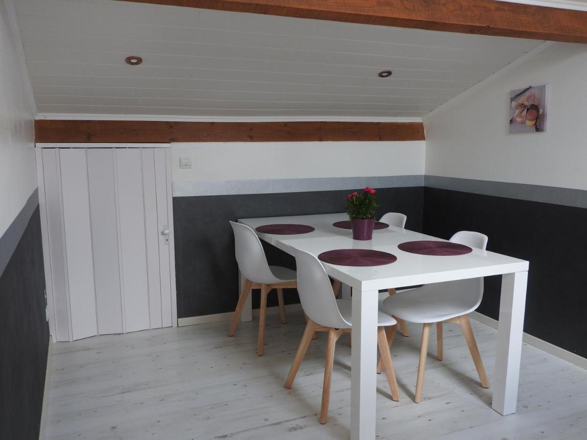 Pompignan  Appartement Mansarde Et Climatise 50 M2 מראה חיצוני תמונה