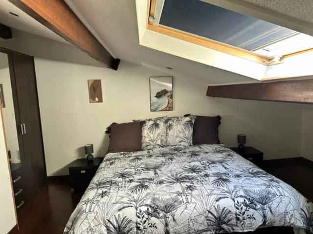 Pompignan  Appartement Mansarde Et Climatise 50 M2 מראה חיצוני תמונה
