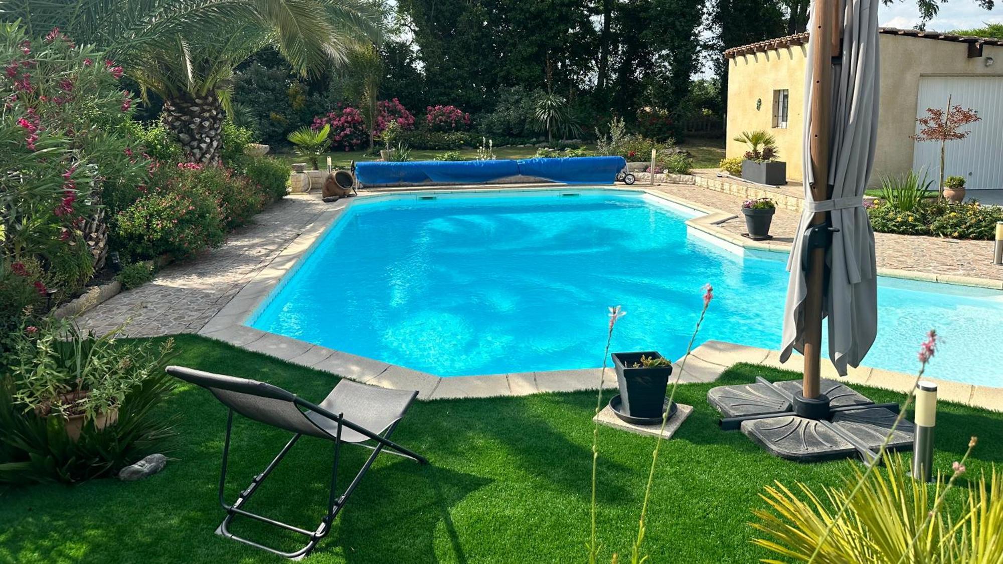 Pompignan  Appartement Mansarde Et Climatise 50 M2 מראה חיצוני תמונה